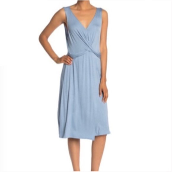The Vanity Room Dresses & Skirts - Vanity Room Knit Midi Dress